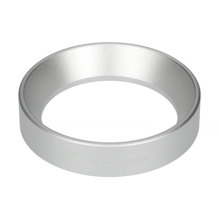 Barista Space - Magnetisk doseringstragt 58 mm - Sølv