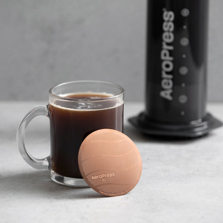 AeroPress XL genanvendeligt stålfilter guldtonet