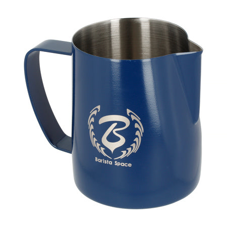 Barista Space - 350 ml Sandy Blue Mælkekande