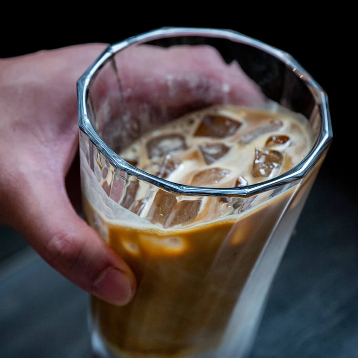 Loveramics Twisted Latte Glas 360 ml - Kaffeglas